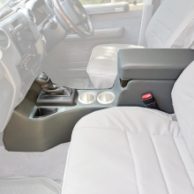LC (70) SCab / Troopie Center Console 2010+  6 Speed Man + Fridge image 1